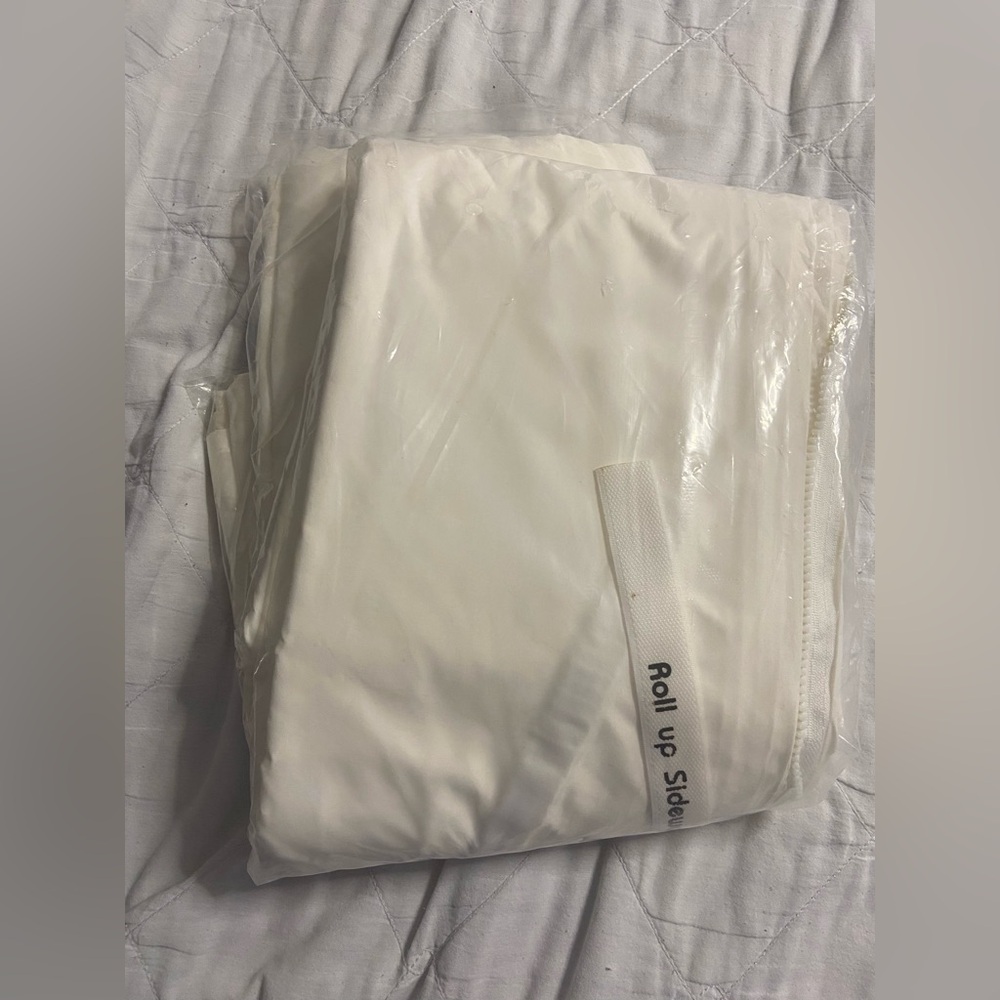 1Pair Off-White Standard Nylon Roll-Up Tent Curtain